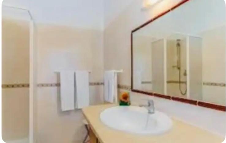 Lagos Accomodation Rooms Luaran gambar