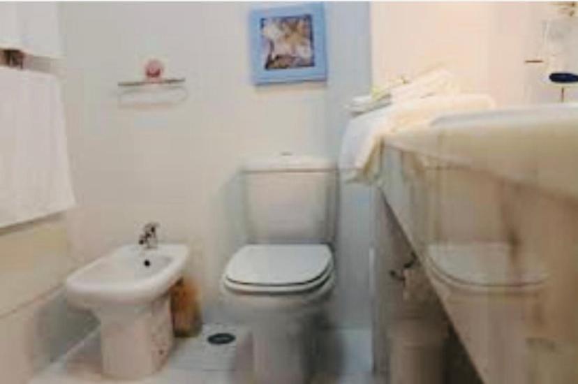 Lagos Accomodation Rooms Luaran gambar